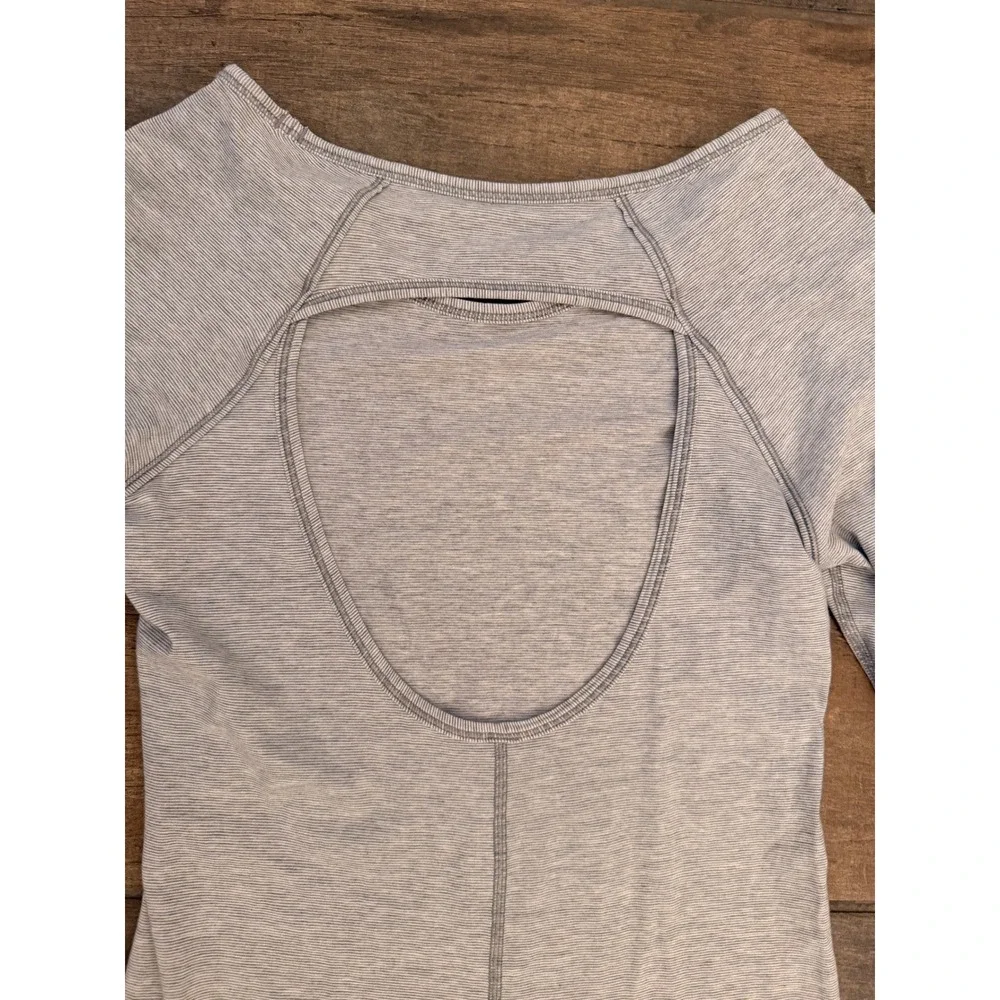 Lululemon Physically Fit Long Sleeve Open Back Gray White Stripes